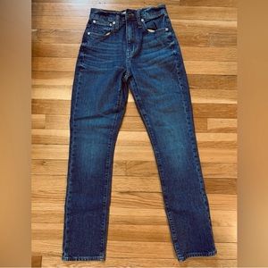 Like New Slim Boyjean High-Rise size 23.